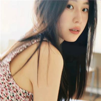 吞噬太阳的女子